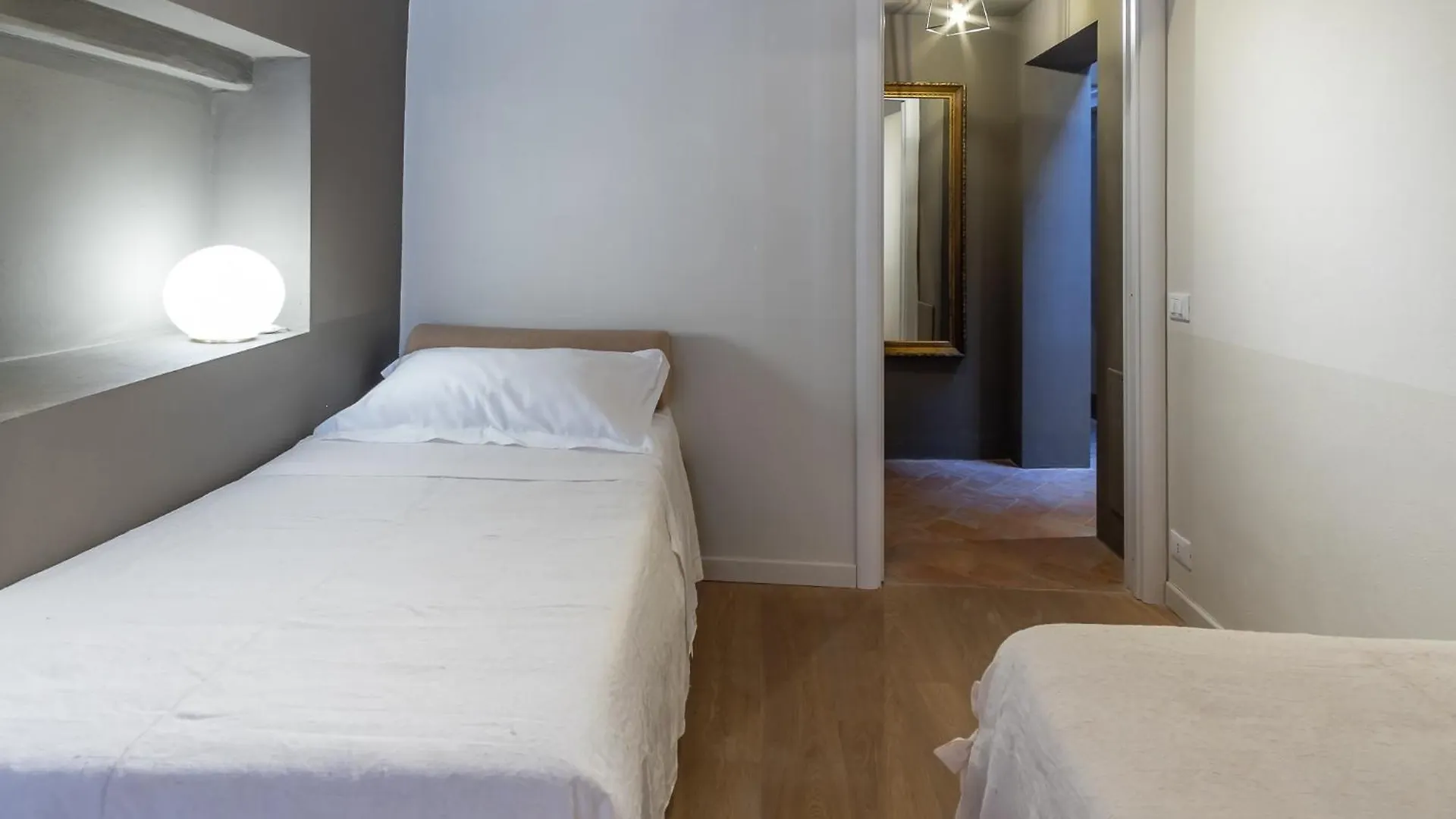 Casatorre Dei Leoni - Apartments Siena 0*,  Italy
