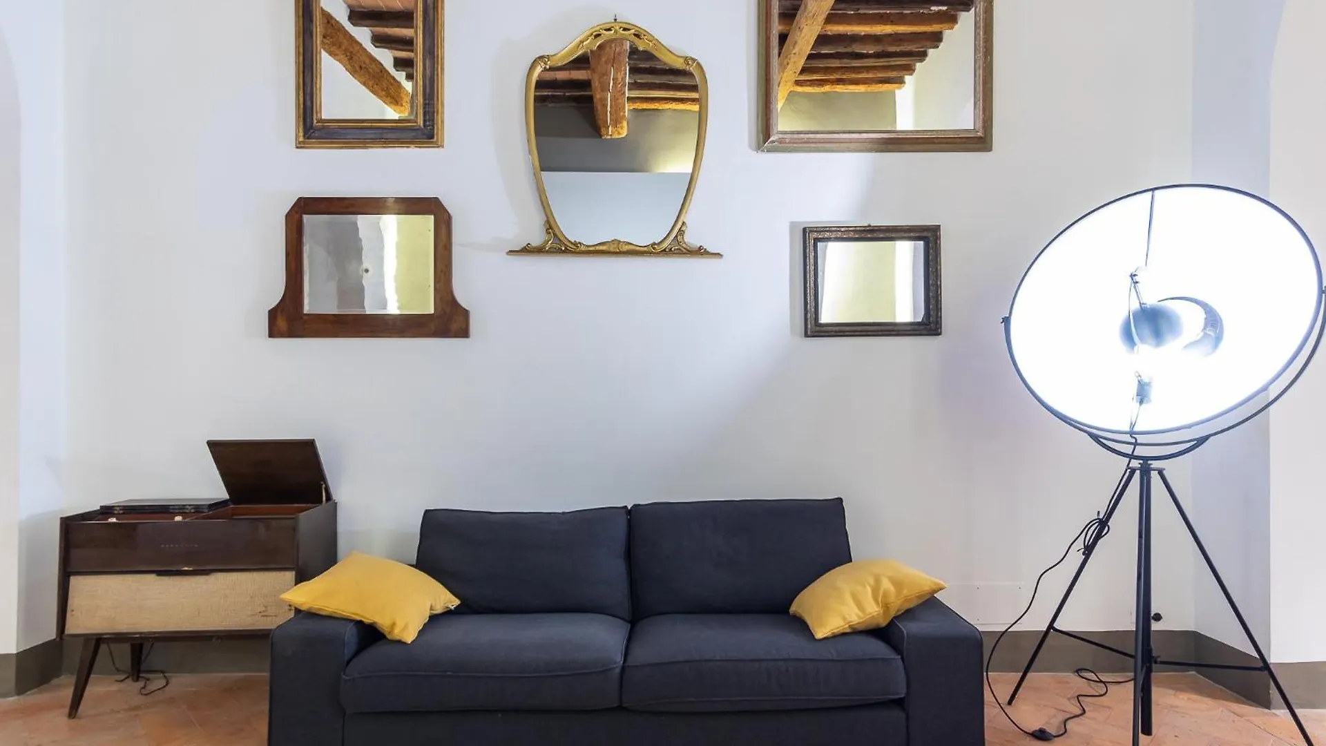 Casatorre Dei Leoni - Apartments Siena Italy